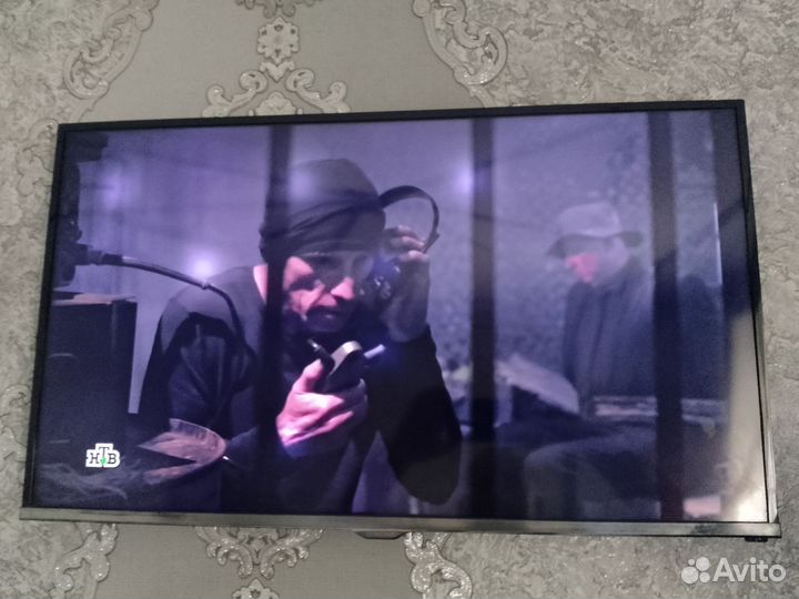 Телевизор samsung