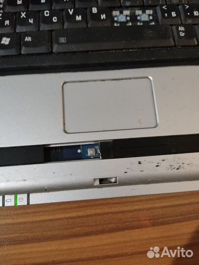 Ноутбук toshiba модель на фото