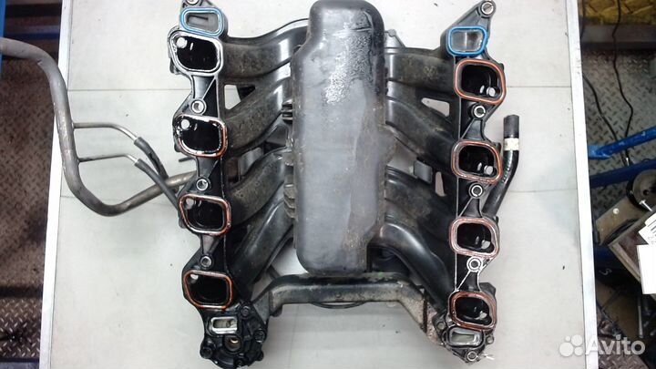 Коллектор впускной Ford F-150, 2001