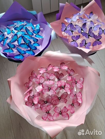 Светящийся букет из бабочек