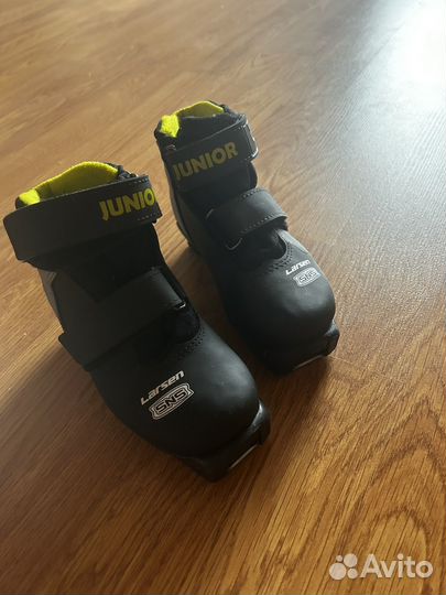 Лыжные ботинки Larsen 28 размер