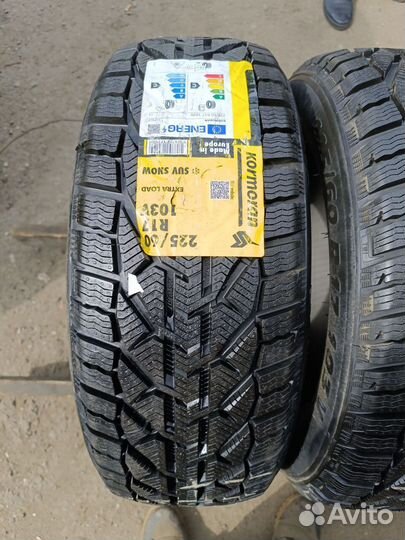 Kormoran SUV Snow 215/60 R17