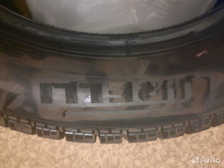 Pirelli Ice Zero FR 225/55 R18 102H