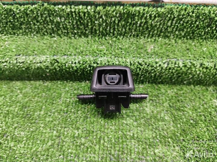 Форсунка омывателя Mercedes-Benz C-Класс