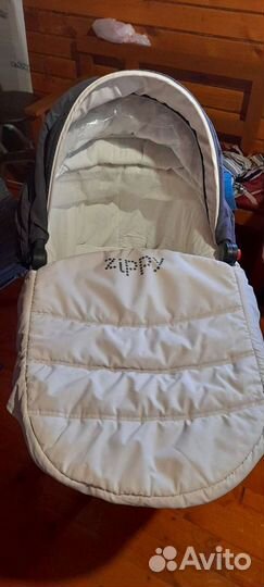 Коляска Туттис Зиппи 3 в 1