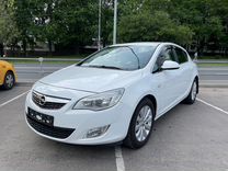 Opel Astra 1.6 AT, 2012, 144 000 км, с пробегом, цена 749 000 руб.