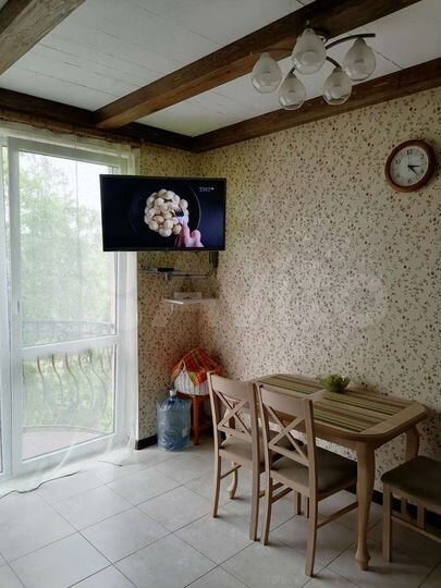 4-к. квартира, 115 м², 2/3 эт.