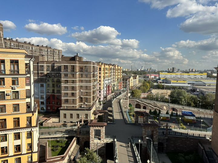 3-к. квартира, 75 м², 9/17 эт.