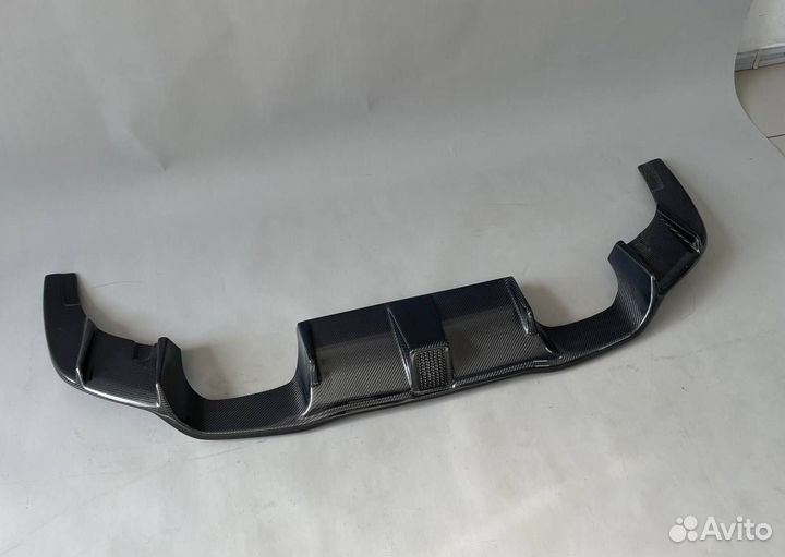 Диффузор BMW F87 M2 LED с фонарем карбон