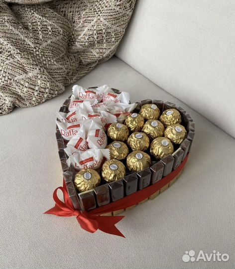 Сладкие букеты из конфет/ подарок на 8 марта