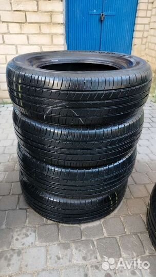 Goodyear EfficientGrip Eco EG01 215/65 R16