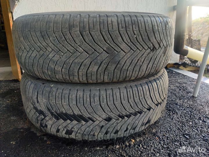 Michelin CrossClimate SUV 215/65 R16 102V