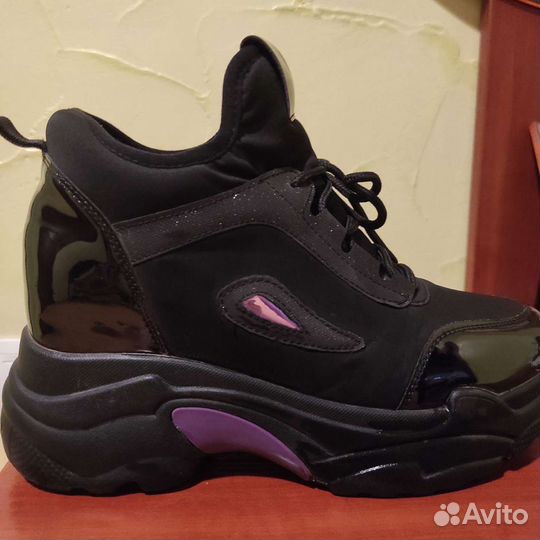 Полуботинки женские 39 размер