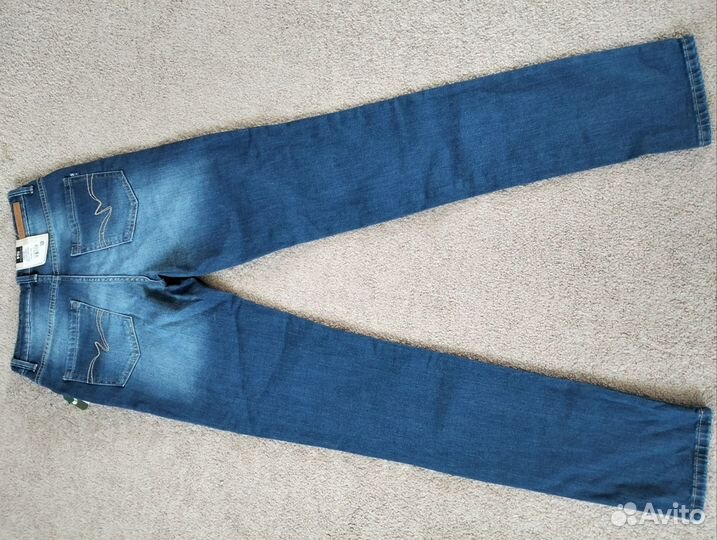Джинсы