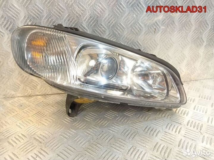 Фара правая Opel Omega B 90566796
