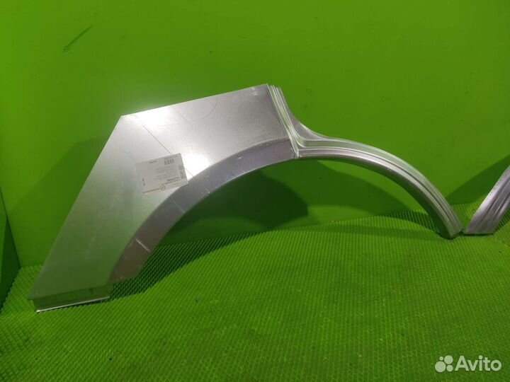 Арка заднего крыла правого Range Rover lm 02-12