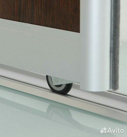 Перегородка раздвижная дверям купе