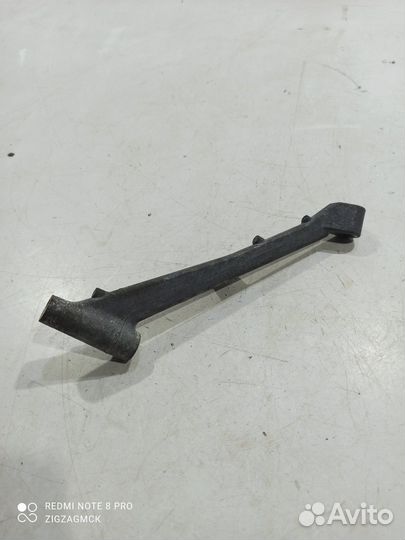 Кронштейн(крепление) впускного коллектора