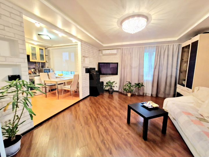 4-к. квартира, 80 м², 5/9 эт.