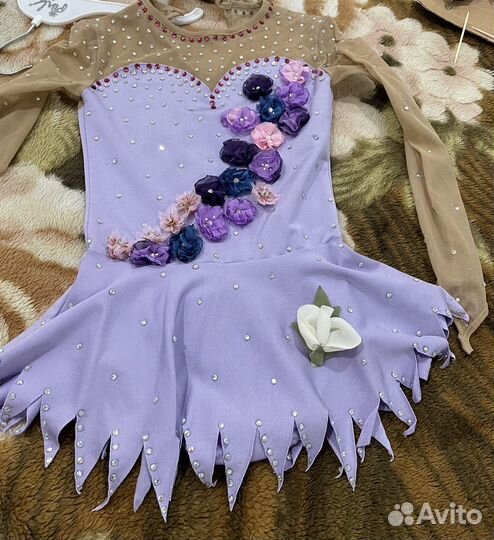 Купальник гимнастический для выступлений