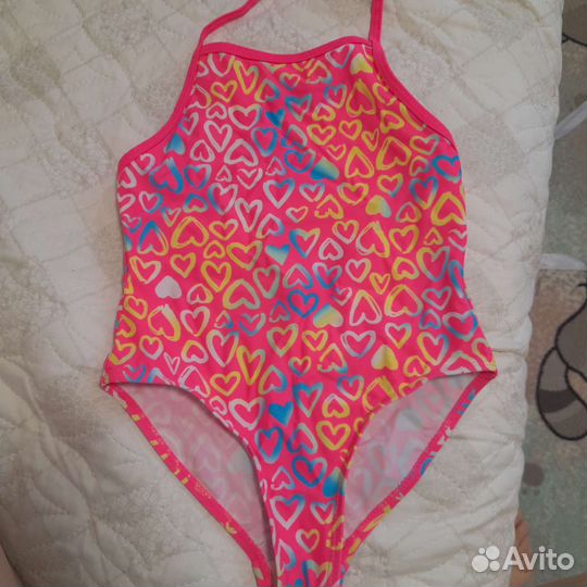 Купальники новые 116-122