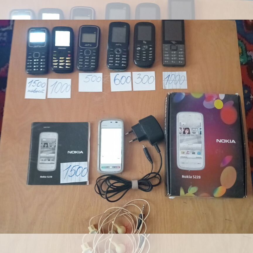 Ас үйдегі джинсыдағы аққұбалар порно