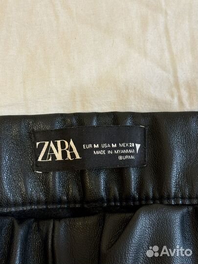 Zara кожаные брюки скини