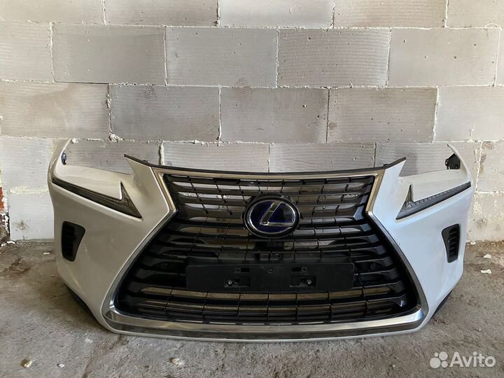 Разбираю lexus NX 300h