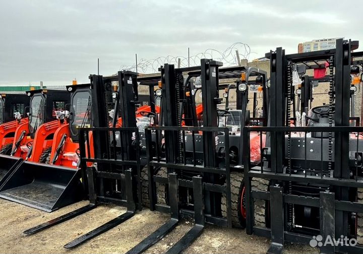 Вилочный погрузчик Sinomach ZGX30-X24, 2023