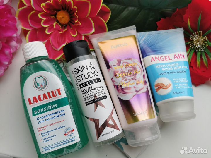 Пакет косметики и ухода 28 позиций