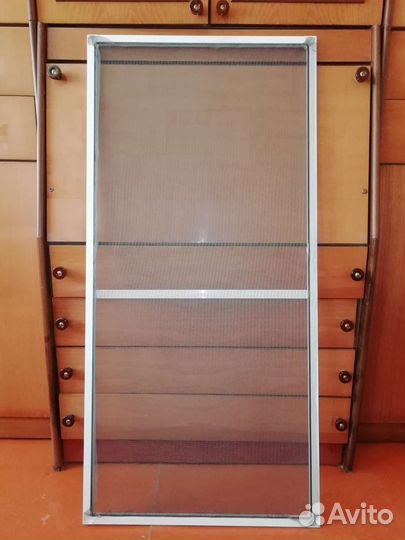 Москитные сетки на окна