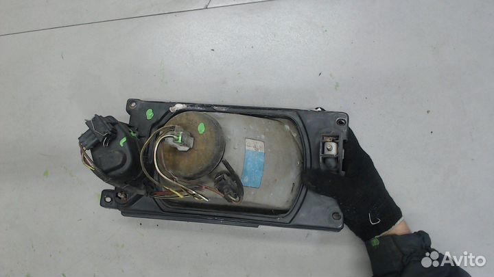 Фара (передняя) Volkswagen Polo, 1990