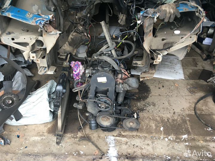 Двигатель Opel Omega A c МКПП в сборе (E18NVR)