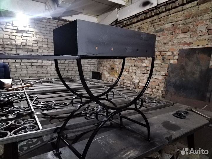 Кованый мангал