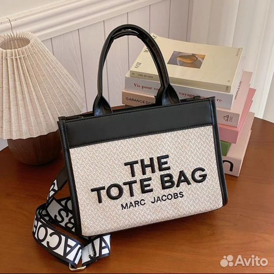 Marc jacobs the tote bag