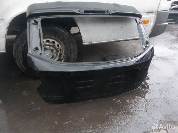 Subary XV Субару хв крышка багажника