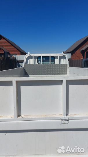 Mitsubishi Fuso Canter, 1998