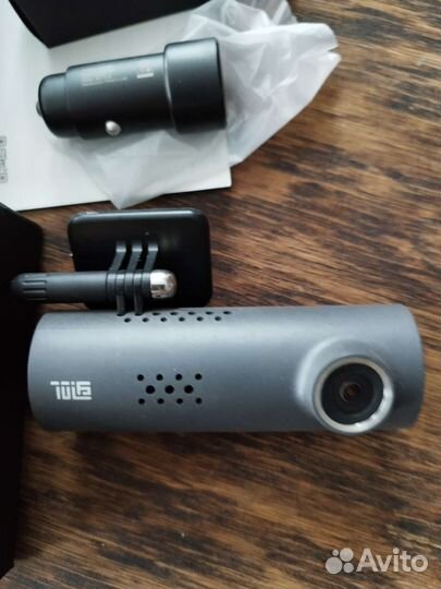 Видео регистратор сяоми 70mi