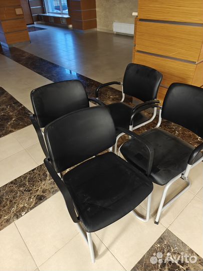 Стулья для офиса
