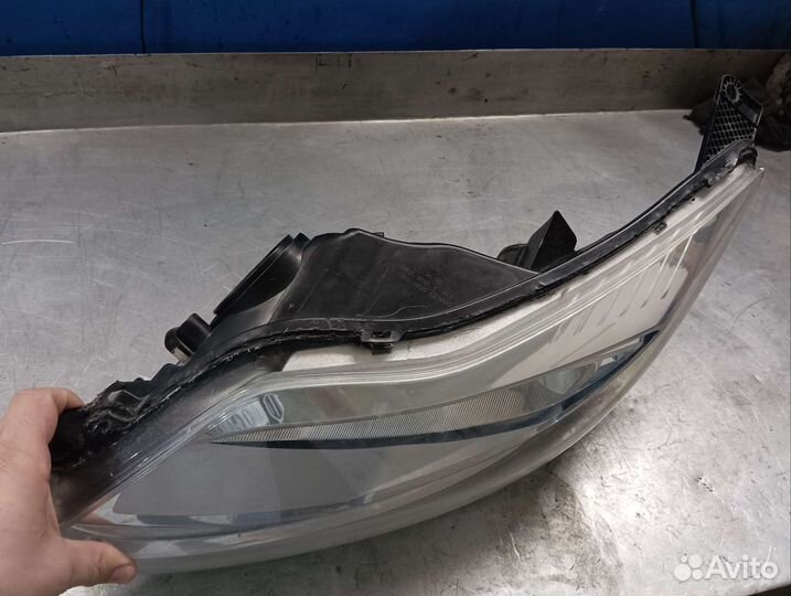 Фары Ford focus 3