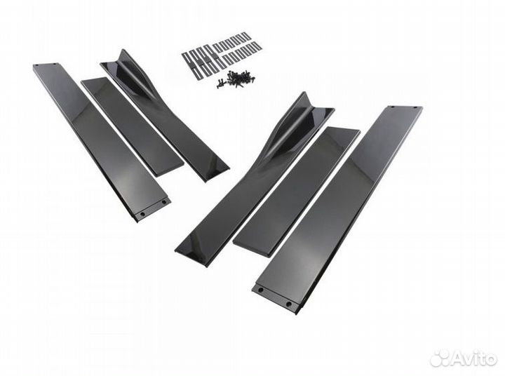Универсальные боковые накладки на пороги