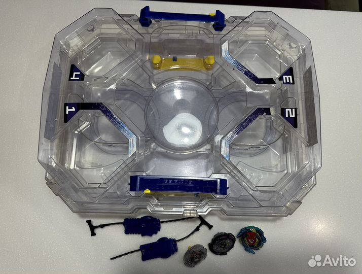 Бейблэйд арена + волчки