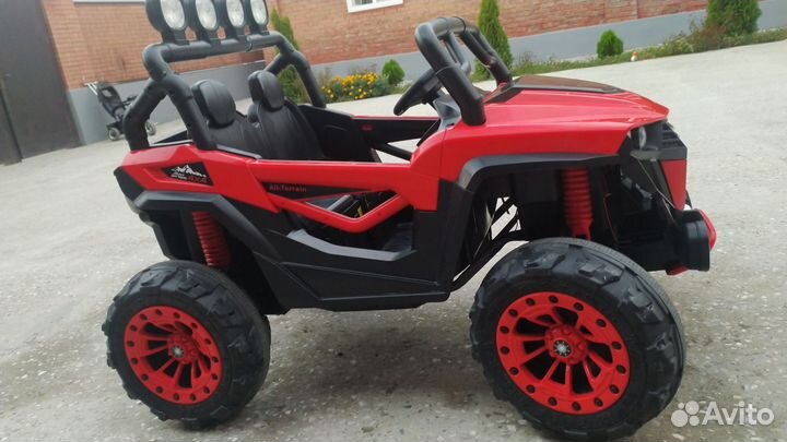 Детский электромобиль джип