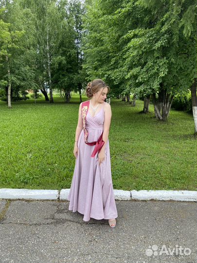 Вечернее платье