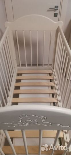 Пеленальный комод и кроватка (массив)