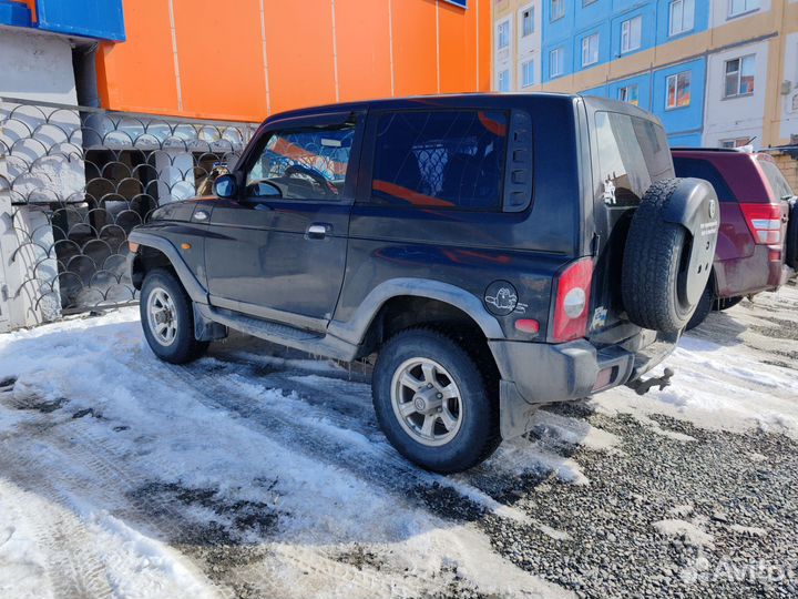 SsangYong Korando 2.3 AT, 2002, 236 000 км