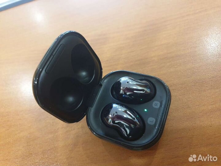 Наушники