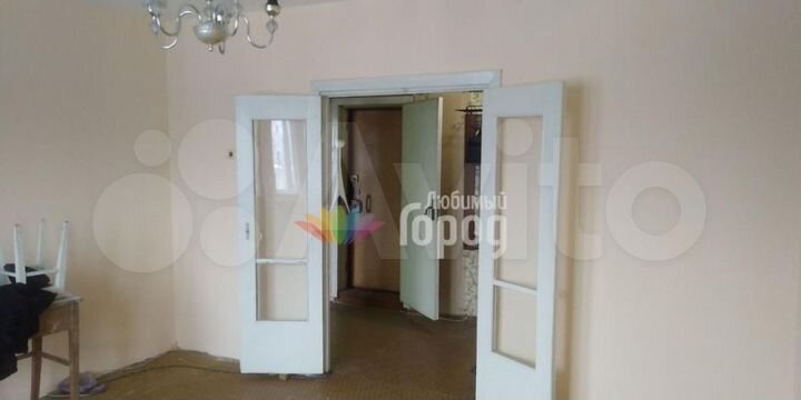 2-к. квартира, 52 м², 5/5 эт.