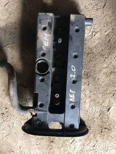 Клапанная крышка Daewoo Leganza