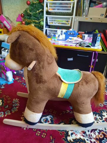 Качалка лошадь